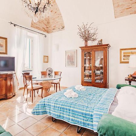 Appartamento Fronte Mare A Ospedaletti By Wonderful Italy المظهر الخارجي الصورة
